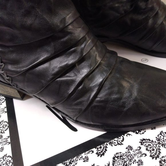 Very Volatile size 8.5 Fringe Black boots - Picture 2 of 8